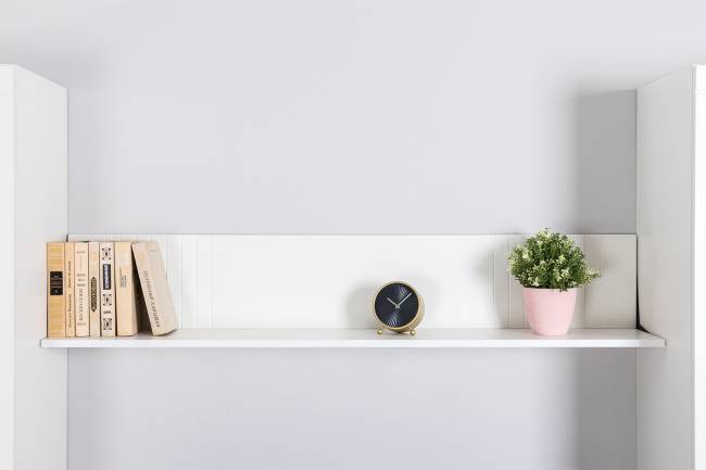 Два широких комода Валенсия и четыре навесных полки цвет белый шагрень