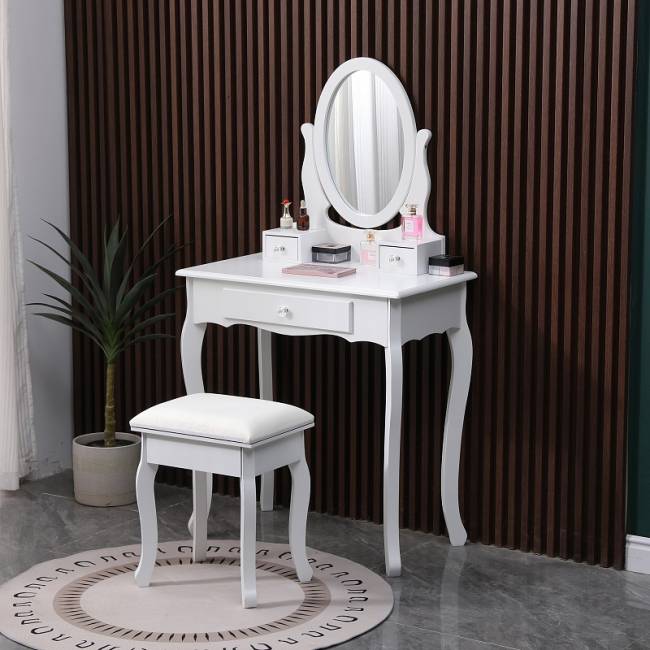 Туалетный столик CZ23