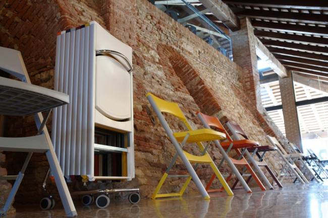 Стул пластиковый складной Compact черный 435х470х775 мм