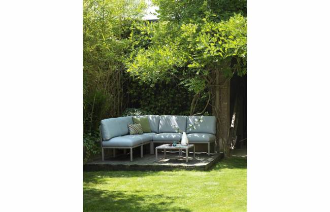 Столик пластиковый кофейный Komodo Tavolino тортора 700х700х325 мм Столик пластиковый кофейный Komodo Tavolino тортора 700х700х325 мм