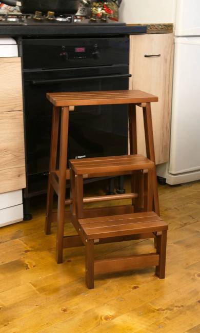 Табурет-стремянка Марк, Орех